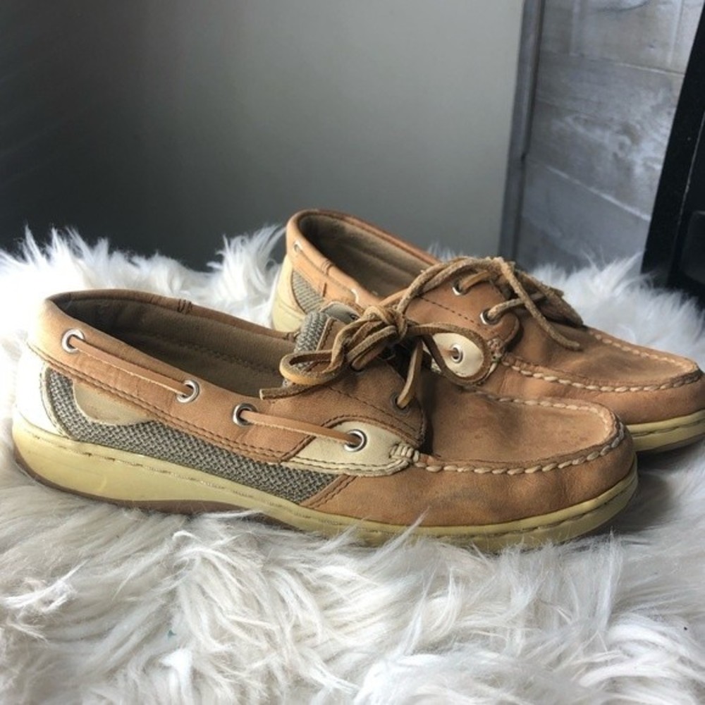 Maui Island women 6.5 Marlin boat shoes womens 6.5